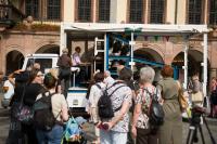 Ein mobiles Carillion auf dem Marktplatz in Leipzig